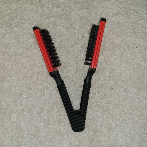 Other - Clamp Red/Black Straightening Hairbrush